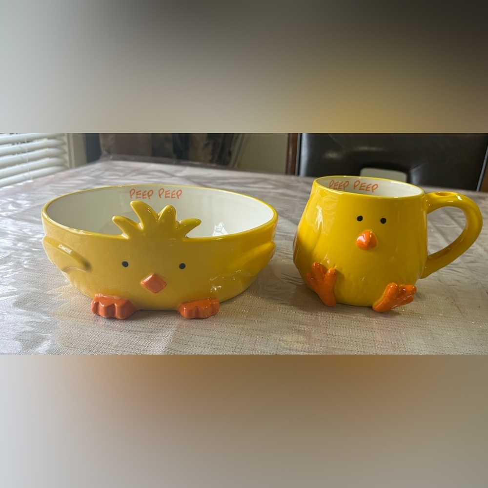 Chick Bowl  
Decor Yellow. 🐥 and Arlington Yellow Baby Chick Mug Cup Peep set